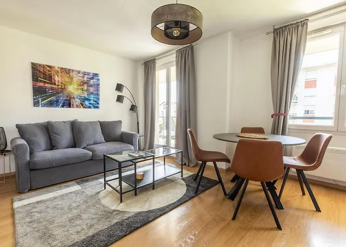 Le Clos Fleuri F3 Terrasse & Garage Apartman Clermont-Ferrand