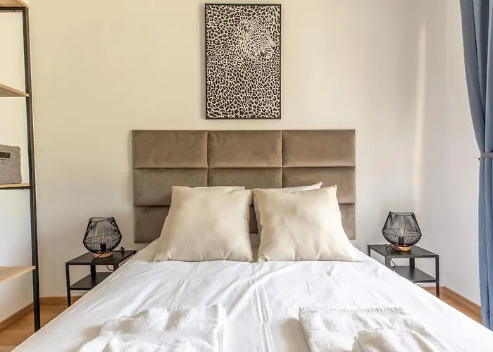 Le Clos Fleuri F3 Terrasse & Garage