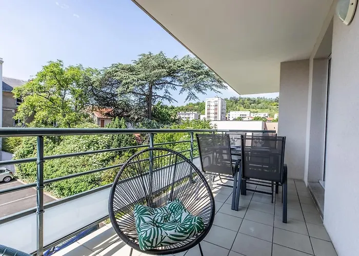 Le Clos Fleuri F3 Terrasse & Garage Apartman